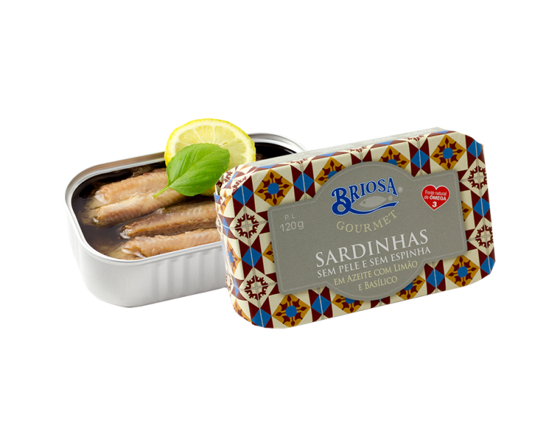 Briosa skinless and boneless sardine fillets with lemon and basil in olive oil