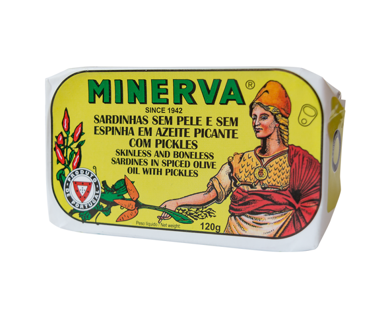 Minerva skinless and boneless sardine fillets in spiced olive oil with pickles
